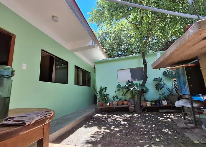 Guest house Del Carmen 2